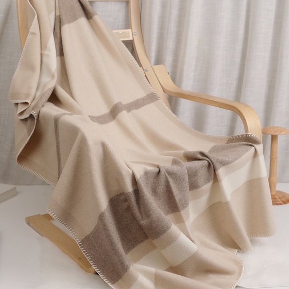Cream Tan Plaid Wool Throw Blanket - Ultra Soft Wool - Picture 4 of 6